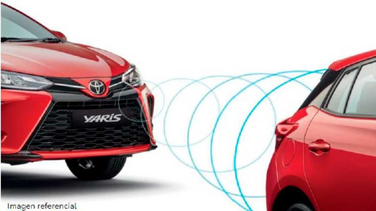 TOYOTA-YARIS2