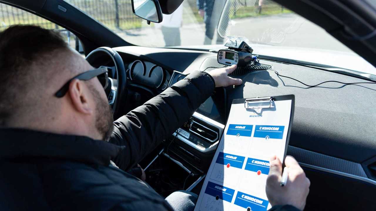 Прибор Racelogic