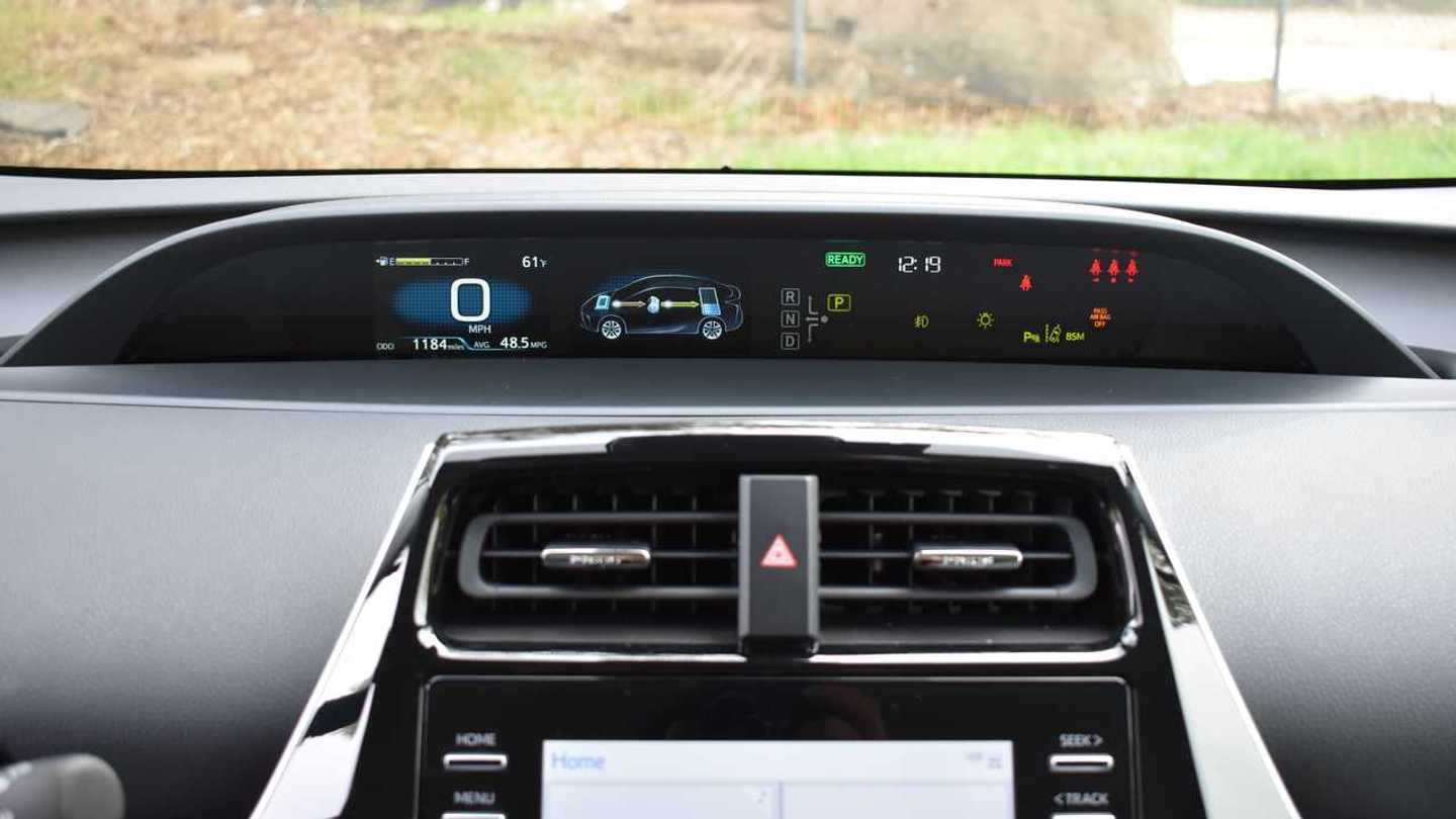 Prius Display The Toyota Prius Doesn’t Deserve The Ire It Gets From Enthusiasts