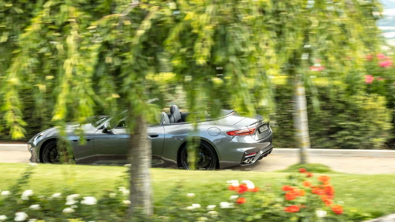 Yeni nesil Maserati GranCabrio casus fotoğrafları