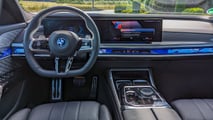 BMW 750e xDrive (2023)
