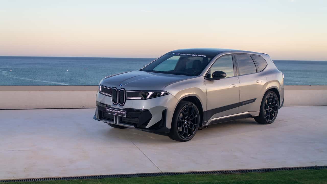 BMW iX3