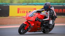 Primeiras impressões Ducati Panigale V4 e V4S 2026