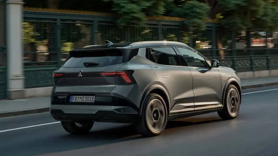 https://cdn.motor1.com/images/mgl/0eEKn3/s4/2026-mitsubishi-eclipse-cross-ev.webp