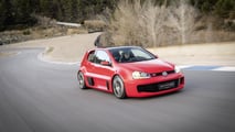 Volkswagen Golf GTI W12-650, la versione rossa