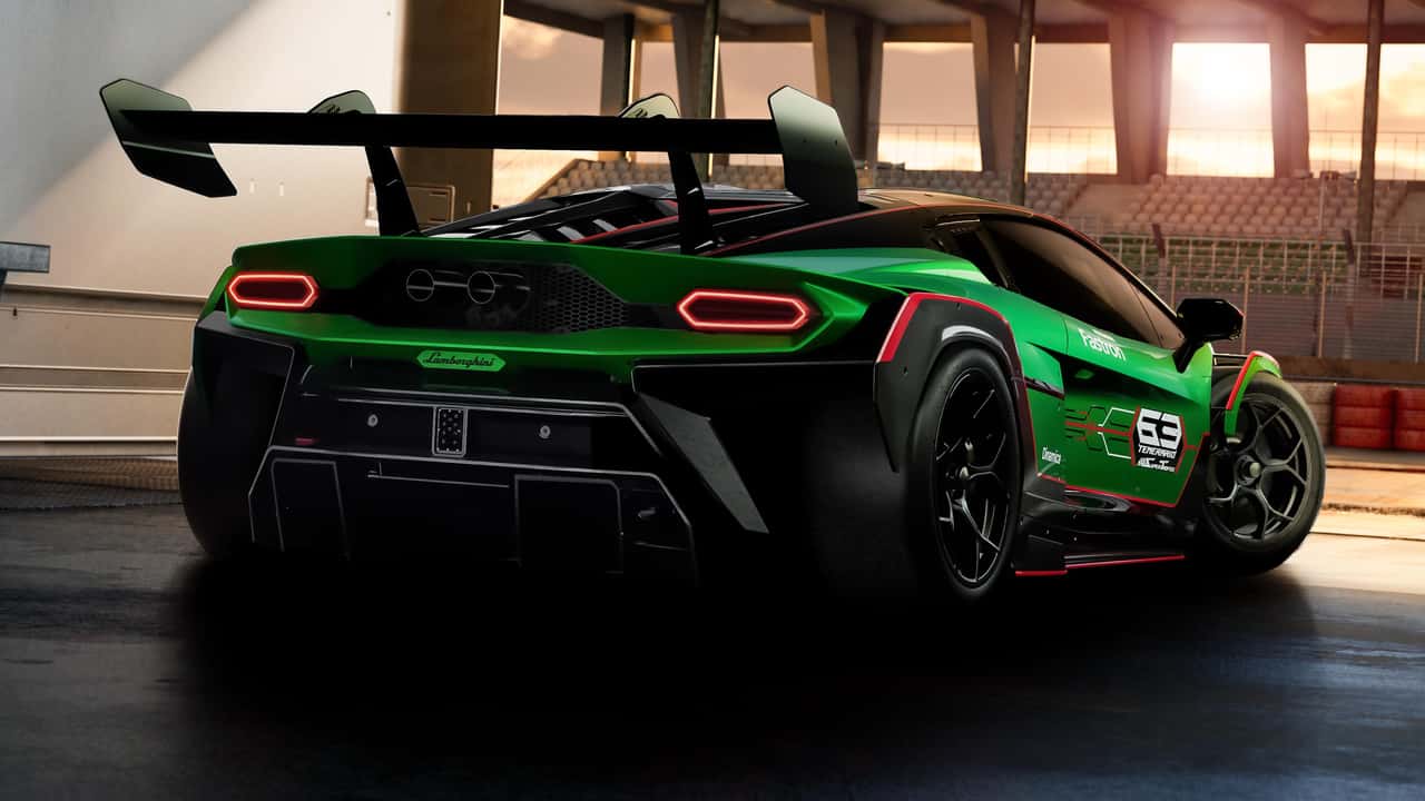 لامبورغيني تيميراريو سوبر تروفيو تعتمد نظام الدفع الخلفي، وتتخلى عن نظام الدفع الهجين