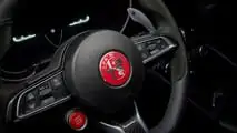 Alfa Romeo Giulia Quadrifoglio Luna Rossa (2026)
