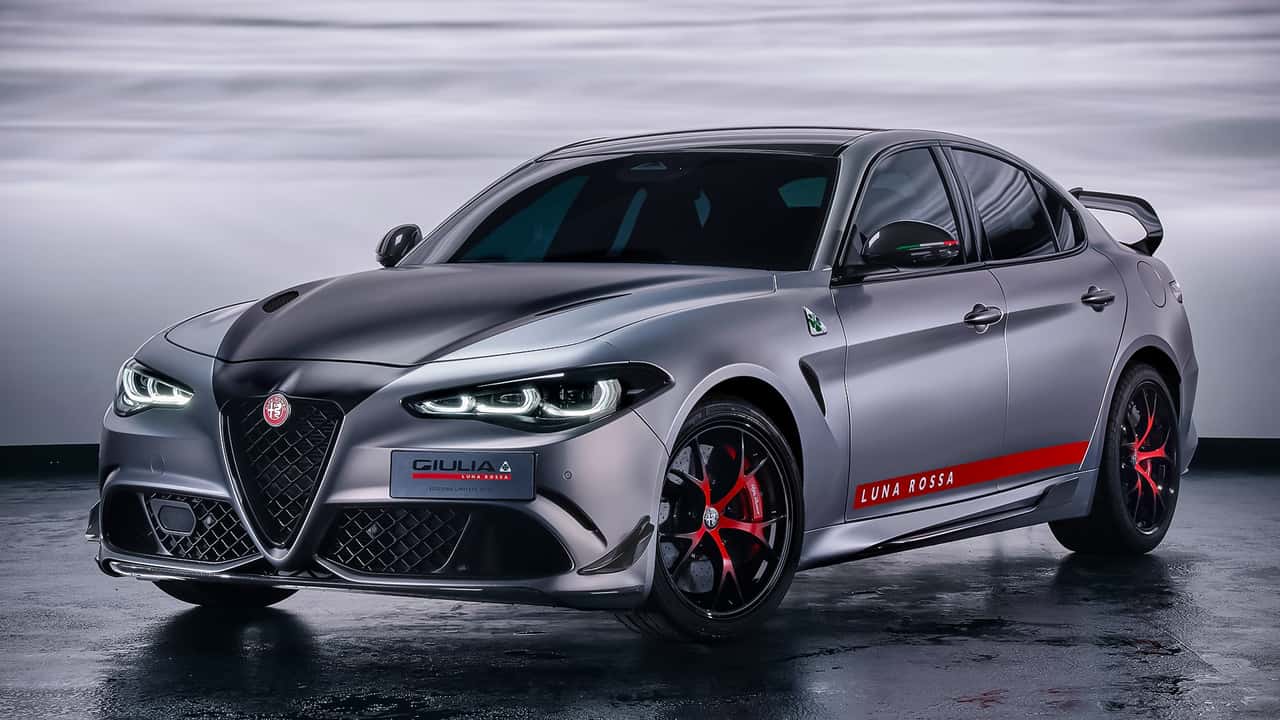 Alfa Romeo Giulia Quadrifoglio Luna Rossa (2026)