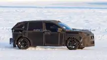 Mystery Peugeot Crossover Prototype