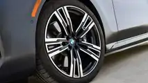 2023 BMW i7