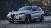 Alfa Romeo Stelvio (2023)