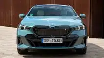 BMW i5 eDrive40 Touring (2024) nel test