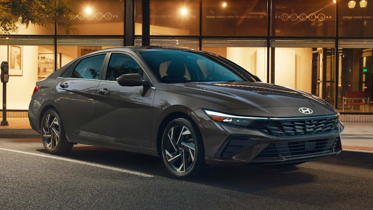 Hyundai Elantra Hybrid
