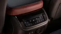 2025 Infiniti QX80 Interior