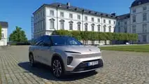 Nio EL8 (2024): Die Front