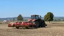 Foto - Case IH Magnum 340 AFS Connect autonomo: in campo col coltivatore