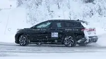 Photo d'espionnage de la Volkswagen ID.7 Tourer 2024