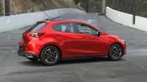 Mazda2 2024