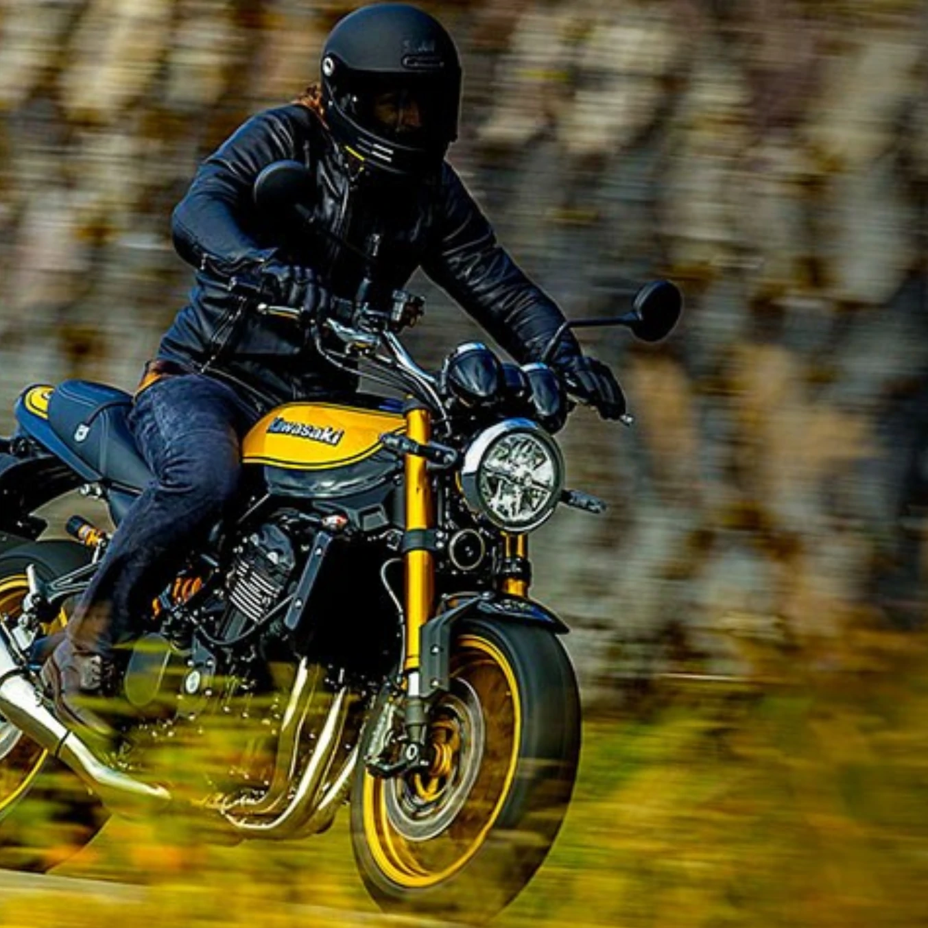 We Sure Hope Kawasaki's Making A Four-Cylinder Z400RS