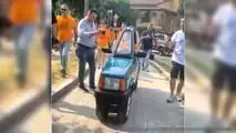 Dieser alte Fiat Panda ist nur 50 Zentimeter breit