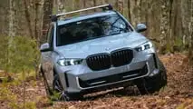BMW X5 2025 con pacchetto Off-Road
