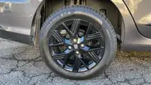 Avaliação Fiat Cronos Drive 1.3 AT 2026 - rodas opcionais do kit S-Design