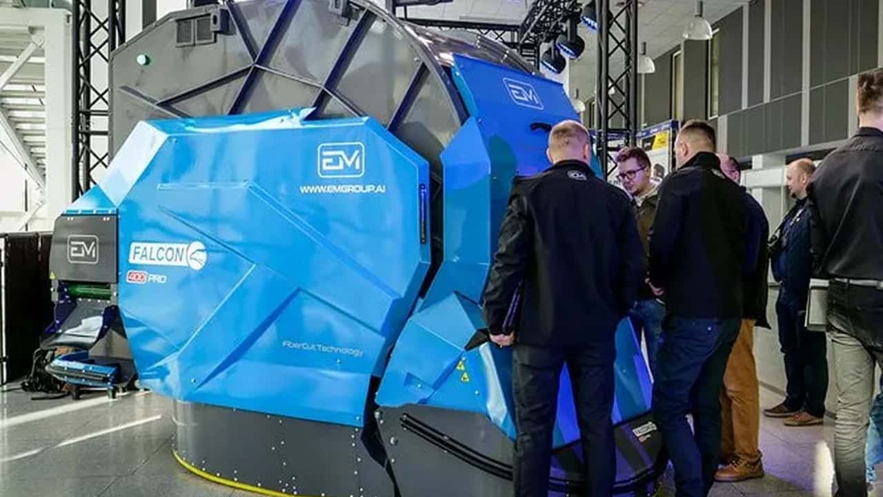 Eurominx Falcon 400 Pro: robot di alimentazione 100% elettrico