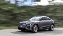 FOTO - Audi Q8 e-tron prova su strada