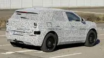 Photos d'espionnage du Ford Electric Crossover
