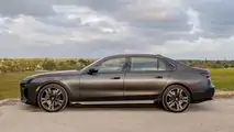 2023 BMW i7 Review