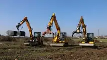 Escavatori JCB: abbattono un frutteto