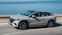 Mercedes EQS SUV em Alpingrau (2023)