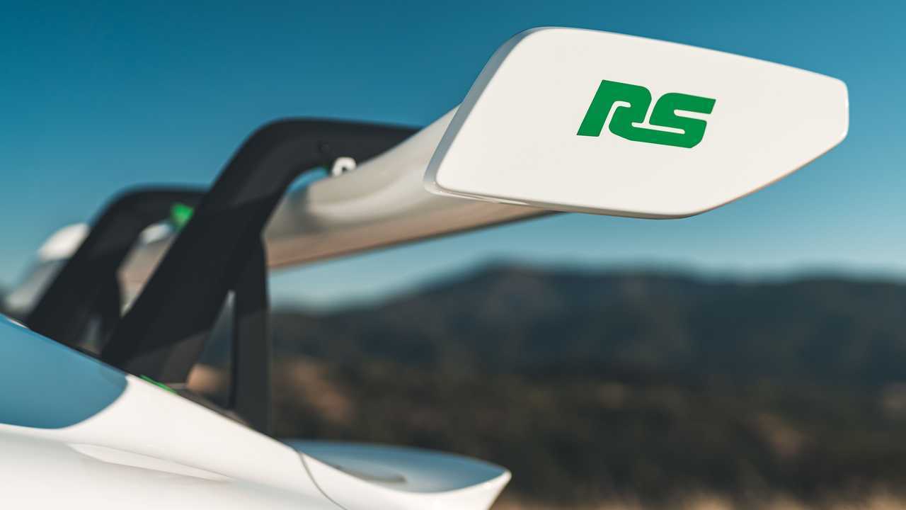 Photos - La nouvelle Porsche 911 GT3 RS célèbre les 50 ans de la Carrera RS 2.7