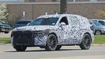 Ford Fusion Active (2023) auf Erlkönigbildern