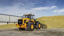 JCB lancia la pala gommata 457S