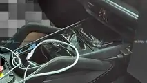 Foto spia interna Porsche Cayenne Coupe