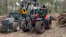 Valtra T235 V e Kesla 316 T Studio Unlimited