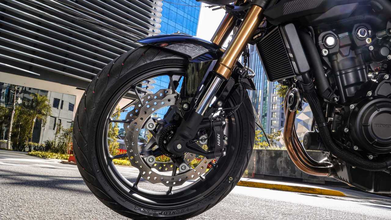 Honda CB 500F 2023