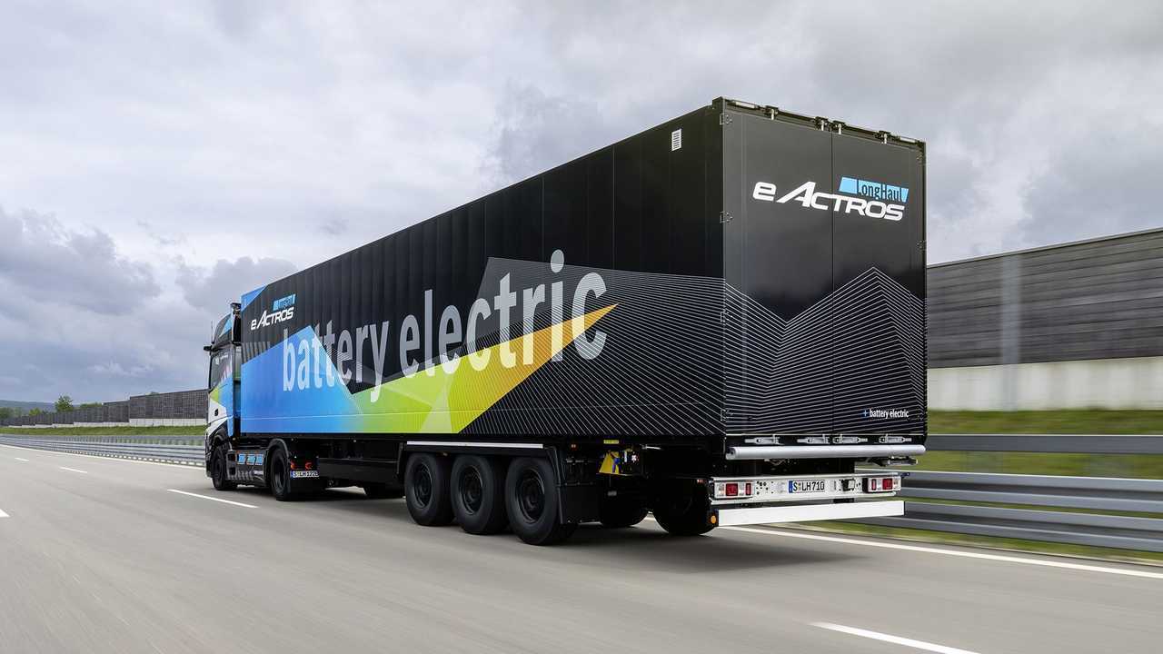 Mercedes eActros LongHaul