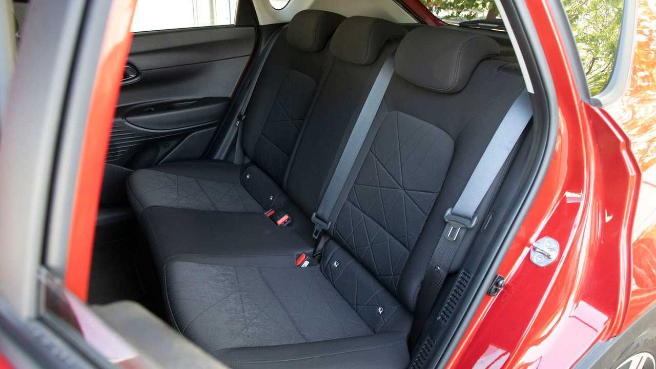 Prueba Hyundai Bayon y KONA 2022