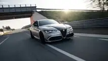 Alfa Romeo Giulia Quadrifoglio Luna Rossa