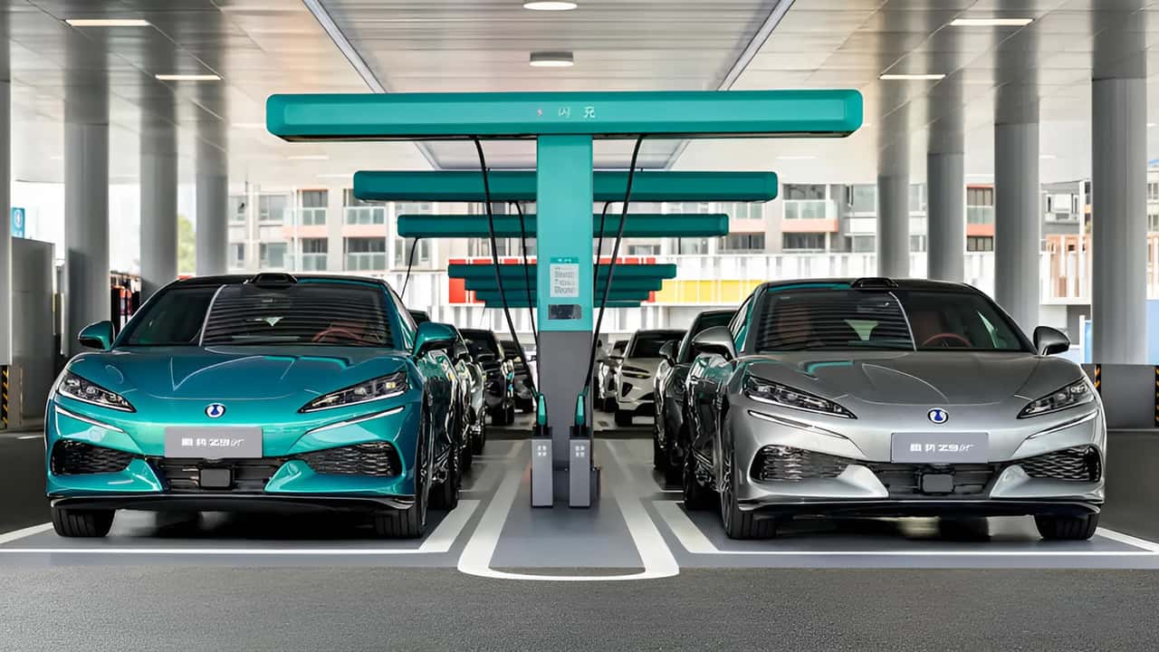 BYD oferece recarga grátis por 18 meses com carga em 5 minutos