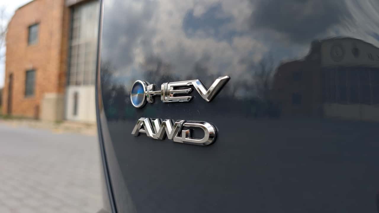 US Hybrid Sales Hit Record 16.3% Market Share as Kia and Subaru Surge