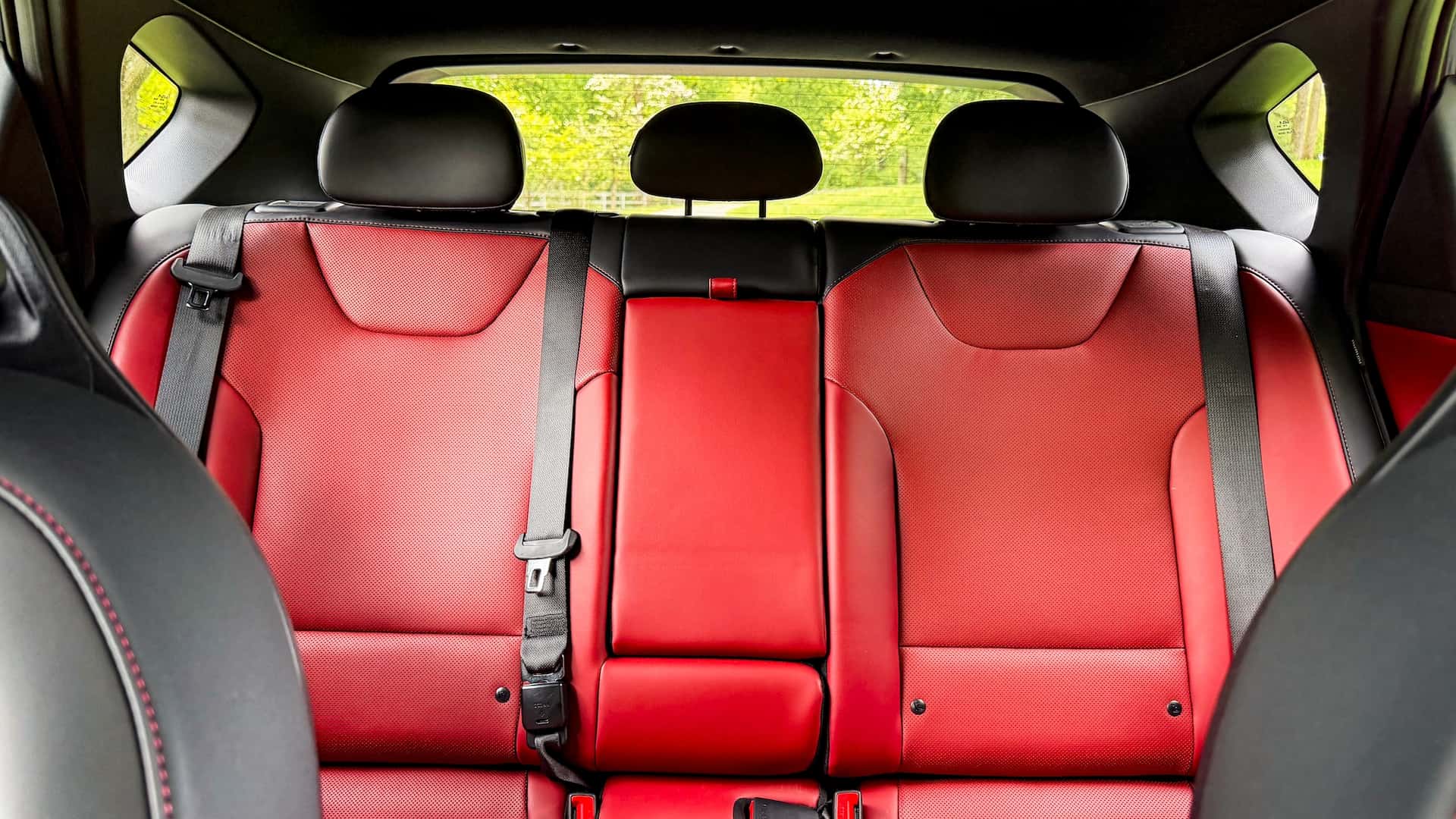 https://cdn.motor1.com/images/mgl/0egRK2/s1/2026-kia-k4-hatchback-review.jpg