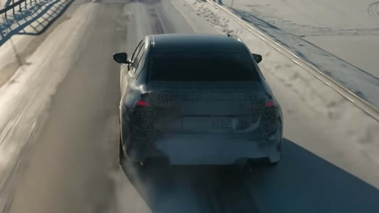 Yeni BMW 3 Serisi'nden teaser'lar!