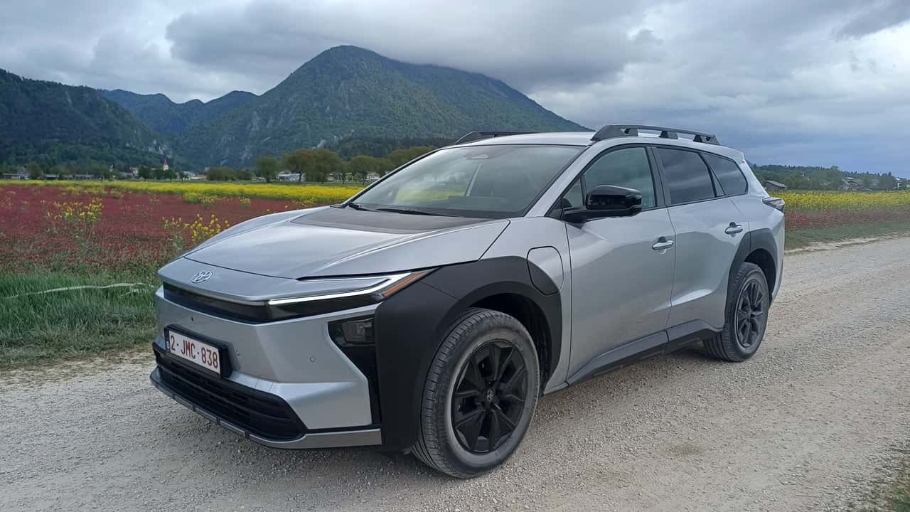 Toyota bZ4X Touring (2026)