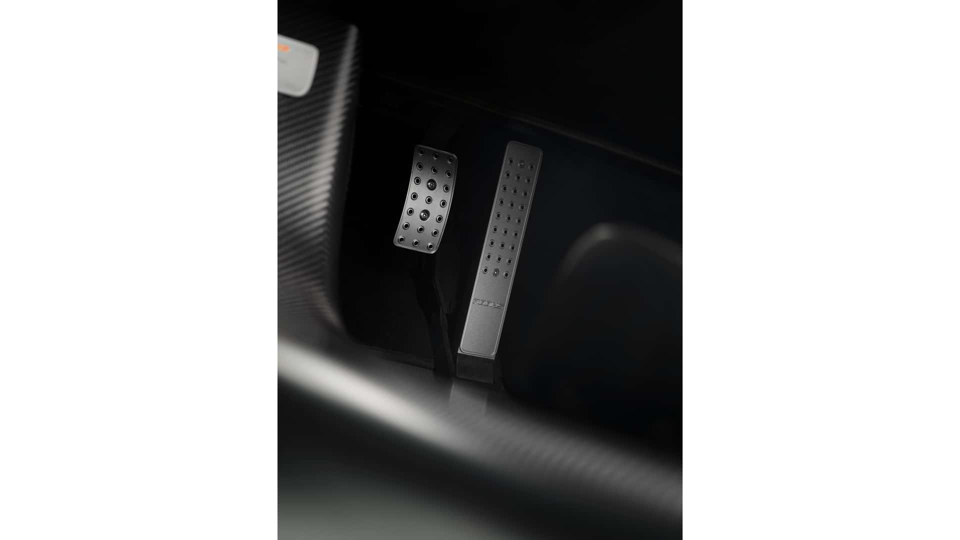 https://cdn.motor1.com/images/mgl/0egnNz/s1/2027-mclaren-788hs.jpg