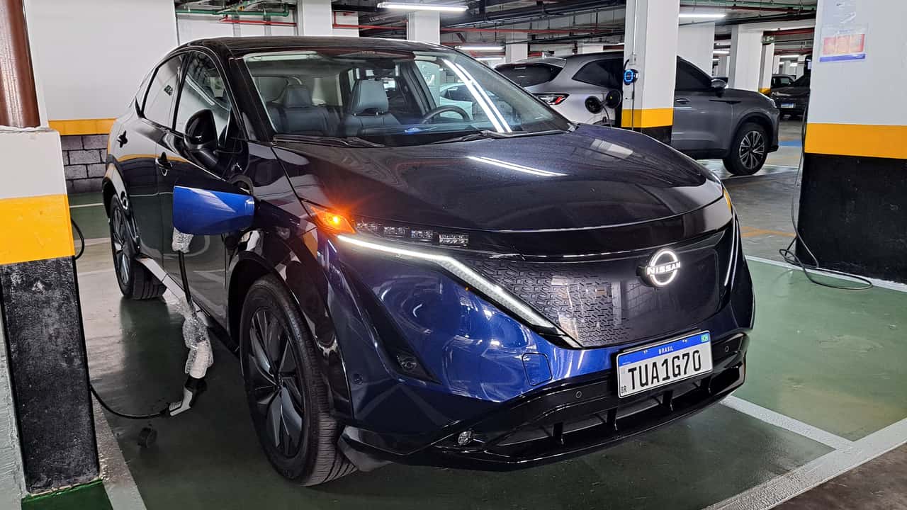 Nissan promete bateria sólida mais barata para carros elétricos em 2028
