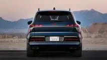 2027 أودي كيو 9
