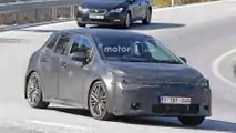Toyota Auris Corolla Spy Shots